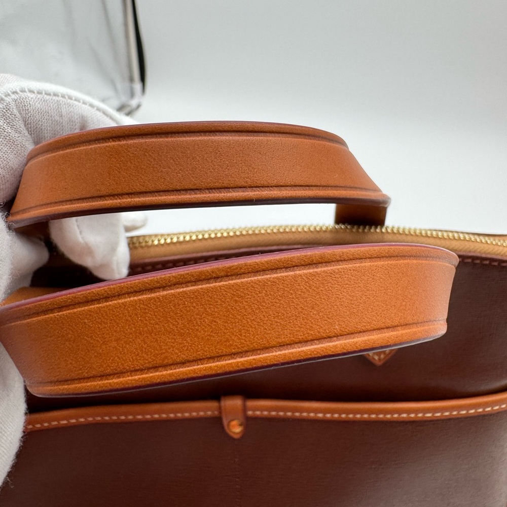 Dooney & Bourke Saffiano Small Daniela - Picture 5 of 8
